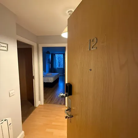 Two Bedroom Cork Road דירה קיל איירן